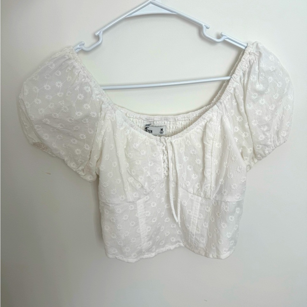 Cute Hollister Top